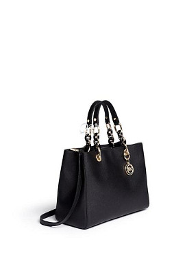                                                              							MICHAEL KORS BLACK MEDIUM HANDBAG
                                                            						 