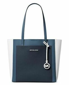                                                              							Michael Kors - MICHEAL KORS BLUE/WH...
                                                            						 